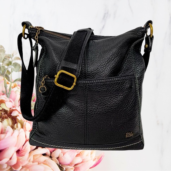 The Sak Crossbody Bag Pebbled Leather Black with Floral Interior EUC - Picture 1 of 11